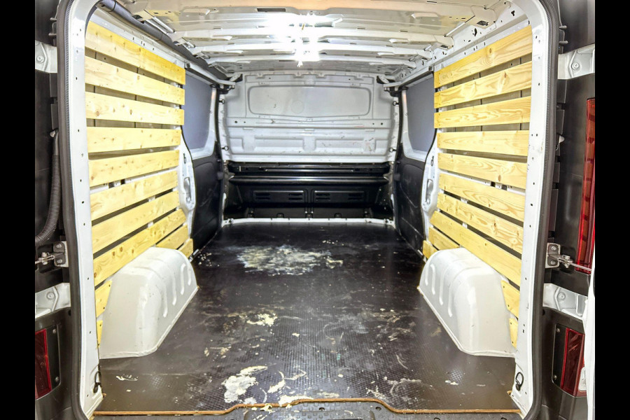 Renault Trafic 2.0 Blue dCi 150PK T30 L2H1 Advance Airco Bluetooth Camera Cruise PDC Trekhaak