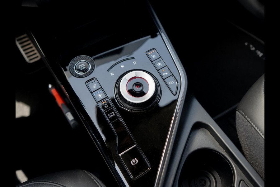 Kia Niro 1.6 GDi Hybrid ExecutiveLine | Hud | Schuifkanteldak | Navi |