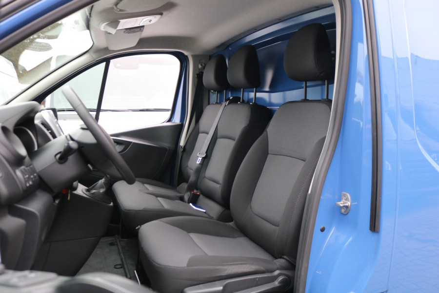 Renault Trafic 2.0 dCi 120pk L2 H1 Airco Navigatie Imperiaal