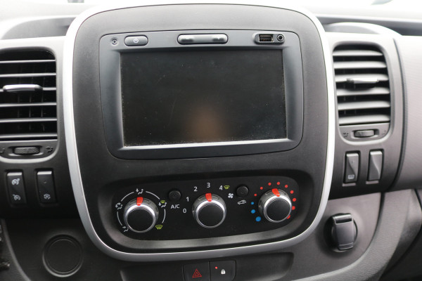 Renault Trafic 2.0 dCi 120pk L2 H1 Airco Navigatie Imperiaal
