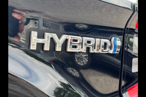 Toyota Yaris 1.5 Hybrid Dynamic CARPLAY / 4-SEIZ. BANDEN / RESERVE WIEL / STOELVERW. / CRUISE / ACHTERUITRIJCAMERA / LMV