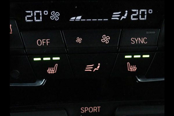 BMW 2 Serie Active Tourer 225xe iPerformance Sport Line | SOH 88,1% | Panoramadak | Stoelverwarming | Harman/Kardon | Carplay | Sportstoelen | Head-Up | Camera | Navigatie | DAB | Park Assist | PHEV | Plug In