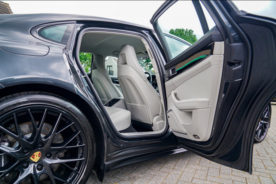 Porsche Panamera 2.9 4 E-Hybrid | Sport Chrono | Bose Surround Sound System | 21 inch | Camera | Soft close | Stoelventilatie