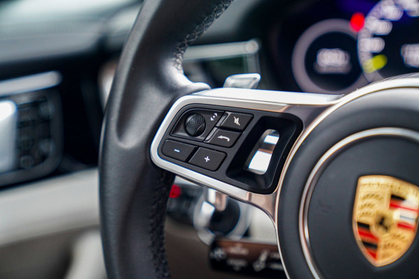 Porsche Panamera 2.9 4 E-Hybrid | Sport Chrono | Bose Surround Sound System | 21 inch | Camera | Soft close | Stoelventilatie