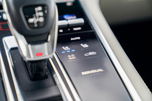 Porsche Panamera 2.9 4 E-Hybrid | Sport Chrono | Bose Surround Sound System | 21 inch | Camera | Soft close | Stoelventilatie
