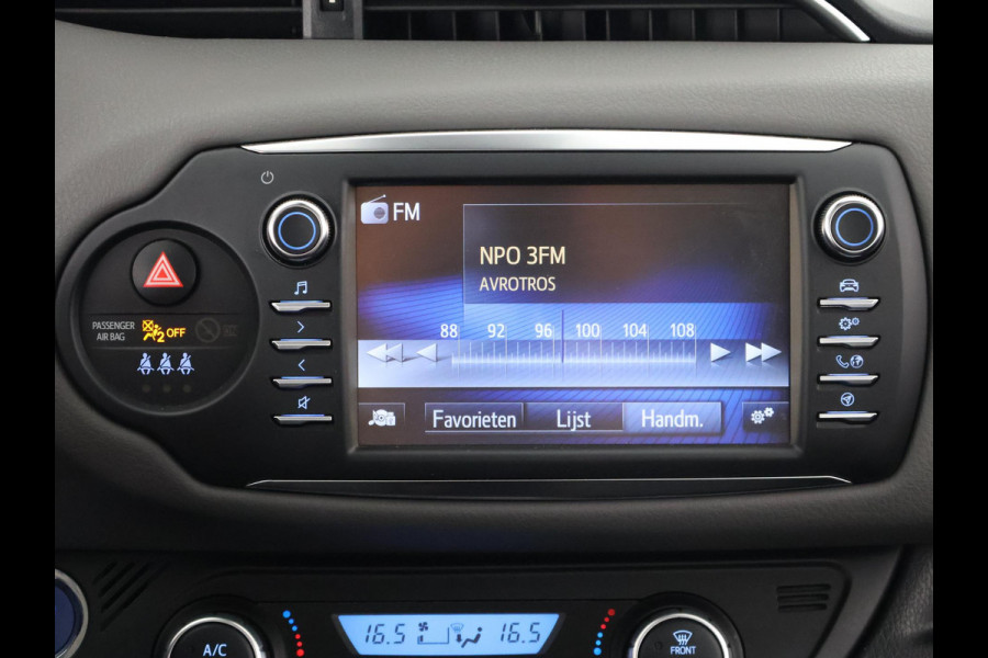 Toyota Yaris 1.5 Hybrid Active | Navigatie | Climate Control | Camera | Keyless Start