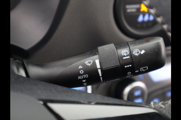 Toyota Yaris 1.5 Hybrid Active | Navigatie | Climate Control | Camera | Keyless Start
