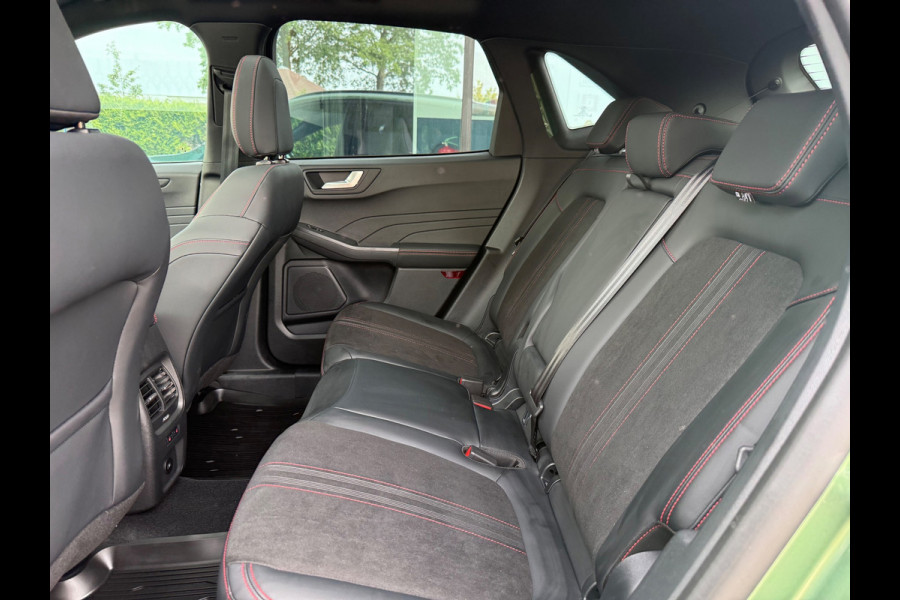 Ford Kuga 2.5 HEV ST Line X - Automaat - Panodak - Navi - Climate - Winterpack