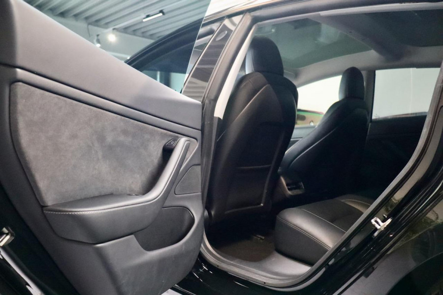 Tesla Model 3 Long Range AWD |PPF|Smoke lights|Facelift