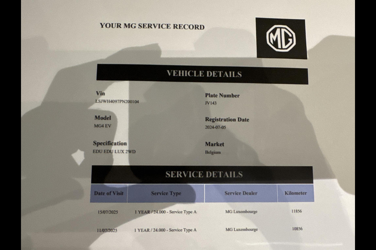 MG MG 4 Electric Luxery VAN: 24.900,- VOOR: 22.877,- UW WKVOORDEEL: 2.023,- | SOH 97%|360 CAMERA| 7 JAAR MG GARANTIE T/M 06-2031| ELEK. STOEL| DODE HOEK SENSOR| STOEL + STUURVERWARMING| ADAPTIVE CRUISE CONTROL