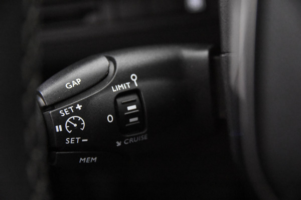 Peugeot 5008 1.2 Allure 130 *1ste Eigenaar*Leer*Navigatie*Camera*