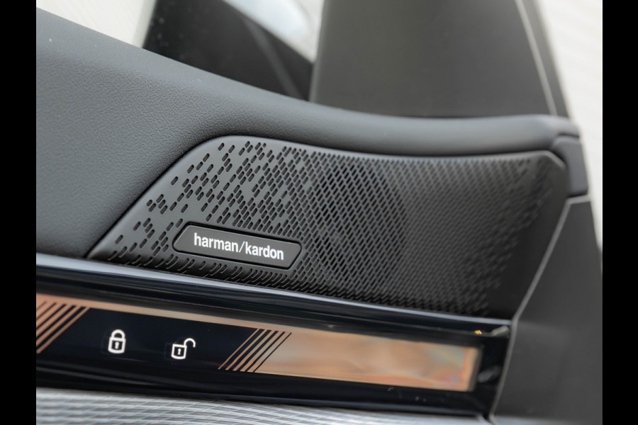 BMW 5 Serie Touring 530e M-Sport Pro - Pano - Trekhaak - ACC - Head-up - Harman Kardon