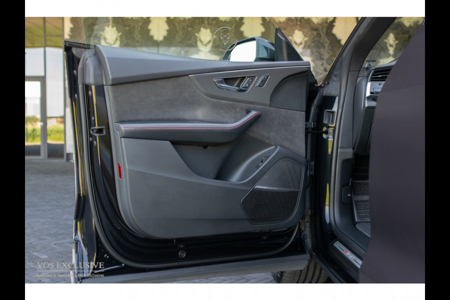 Audi Q8 4.0 TFSI RS Q8 Quattro BTW|Massage|B&O 3D Advanced|HUD|Standkachel|23''|4-wielsturing|Trekhaak|Softclose