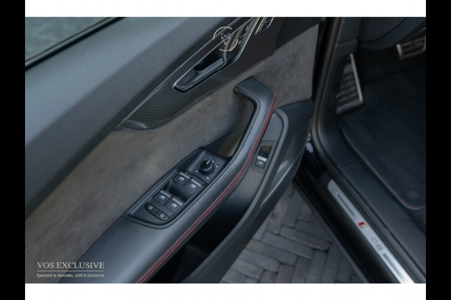 Audi Q8 4.0 TFSI RS Q8 Quattro BTW|Massage|B&O 3D Advanced|HUD|Standkachel|23''|4-wielsturing|Trekhaak|Softclose
