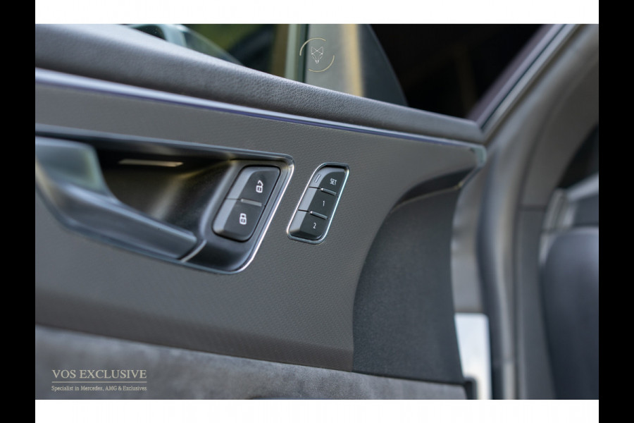 Audi Q8 4.0 TFSI RS Q8 Quattro BTW|Massage|B&O 3D Advanced|HUD|Standkachel|23''|4-wielsturing|Trekhaak|Softclose