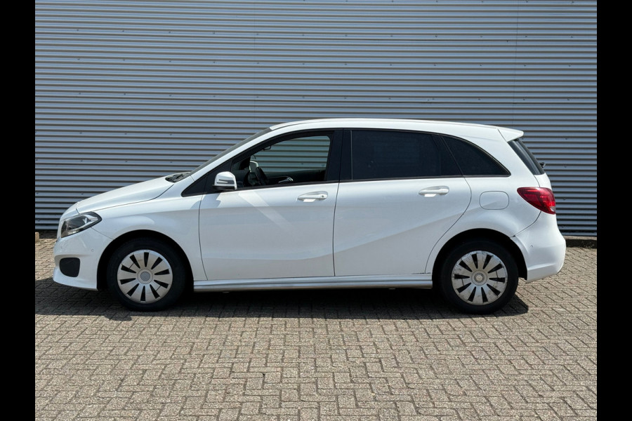 Mercedes-Benz B-Klasse 220 d / APK / AIRCO / Rijdt en schakelt goed / Inruil Mogelijk.
