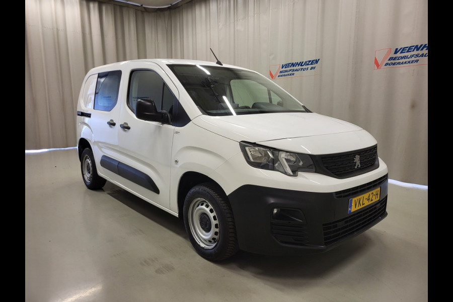 Peugeot Partner 1.2PureTech 111pk Benzine!