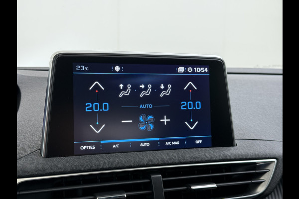 Peugeot 3008 1.2T 131PK Automaat Leder Adap.Cruise Stoelverwarming Navi Ecc Apple Carplay Android Auto Blue Executive Pdc Lmv 17" Led Isofix DAB Bluetooth Dealeronderhouden Origineel Nederlandse Auto