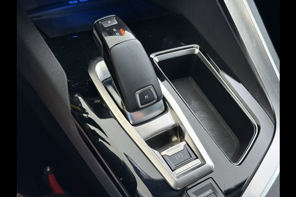 Peugeot 3008 1.2T 131PK Automaat Leder Adap.Cruise Stoelverwarming Navi Ecc Apple Carplay Android Auto Blue Executive Pdc Lmv 17" Led Isofix DAB Bluetooth Dealeronderhouden Origineel Nederlandse Auto