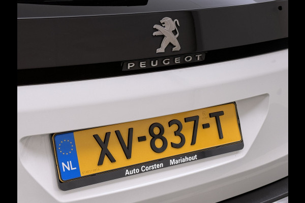 Peugeot 3008 1.2T 131PK Automaat Leder Adap.Cruise Stoelverwarming Navi Ecc Apple Carplay Android Auto Blue Executive Pdc Lmv 17" Led Isofix DAB Bluetooth Dealeronderhouden Origineel Nederlandse Auto