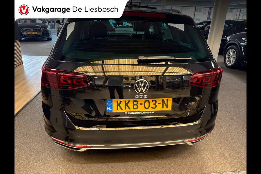 Volkswagen Passat Variant 1.4 TSI PHEV GTE Business / Leder / Pano/Soh 84 % / head-up / 360camera