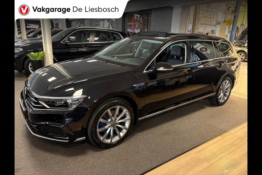 Volkswagen Passat Variant 1.4 TSI PHEV GTE Business / Leder / Pano/Soh 84 % / head-up / 360camera