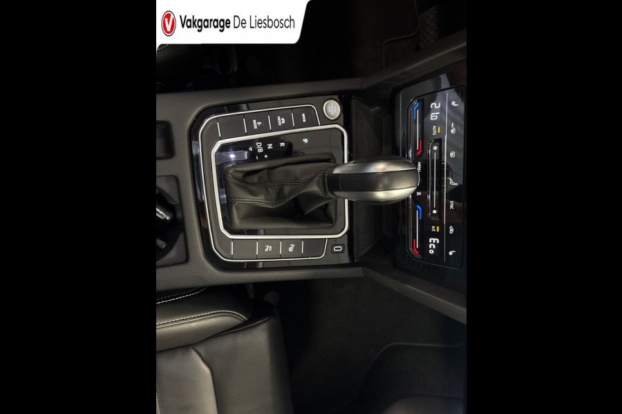 Volkswagen Passat Variant 1.4 TSI PHEV GTE Business / Leder / Pano/Soh 84 % / head-up / 360camera