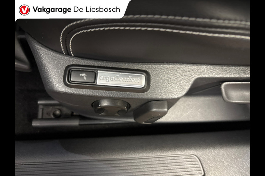 Volkswagen Passat Variant 1.4 TSI PHEV GTE Business / Leder / Pano/Soh 84 % / head-up / 360camera