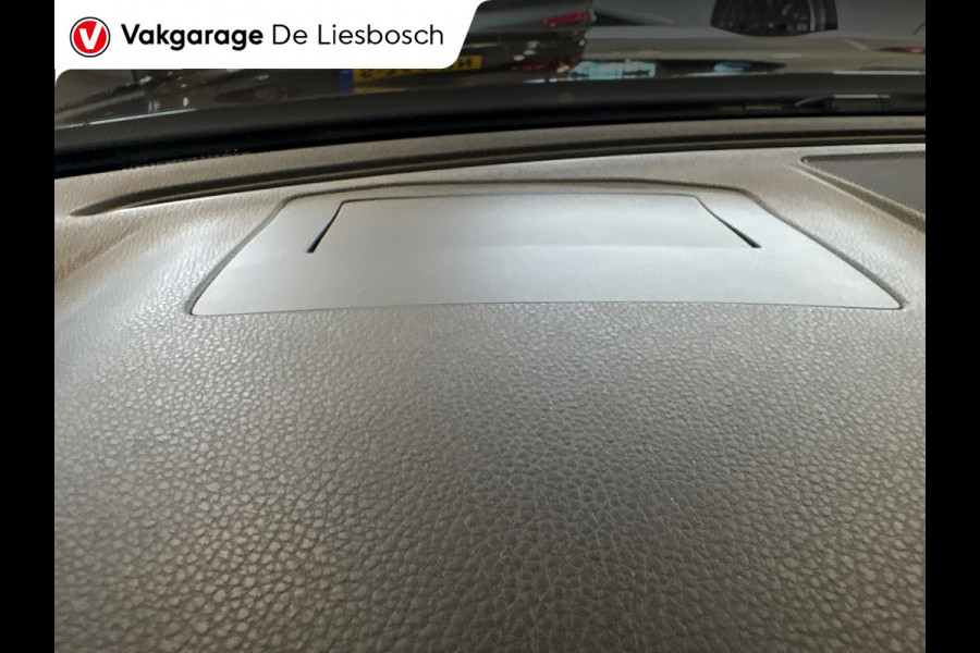Volkswagen Passat Variant 1.4 TSI PHEV GTE Business / Leder / Pano/Soh 84 % / head-up / 360camera