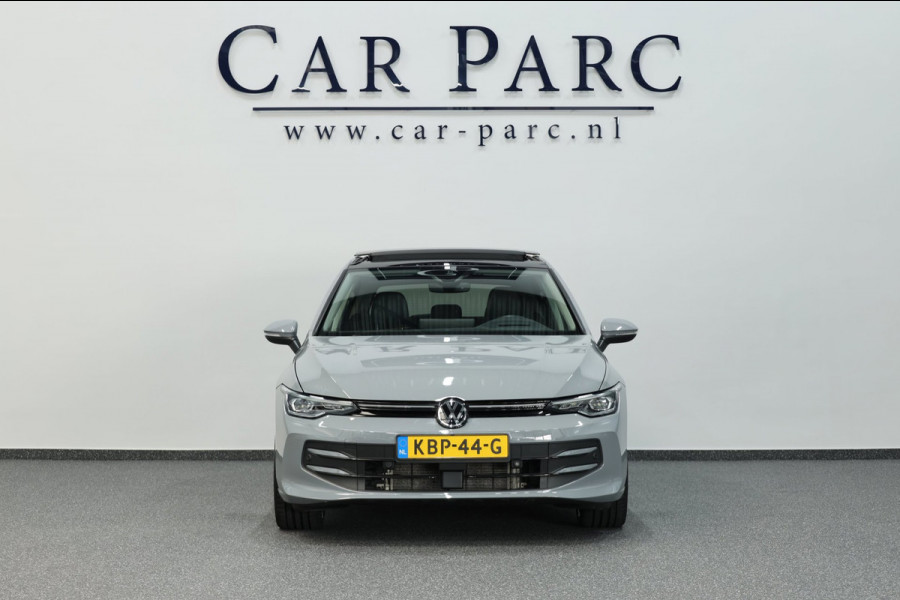 Volkswagen Golf 1.5 eTSI R-Line Edition LED/VIRTUAL/SFEER/PANO/ALCANTARA+S.VERWARMING+MEMORY/19" LMV/ACC/ECC/12 MND GARANTIE!