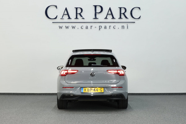 Volkswagen Golf 1.5 eTSI R-Line Edition LED/VIRTUAL/SFEER/PANO/ALCANTARA+S.VERWARMING+MEMORY/19" LMV/ACC/ECC/12 MND GARANTIE!