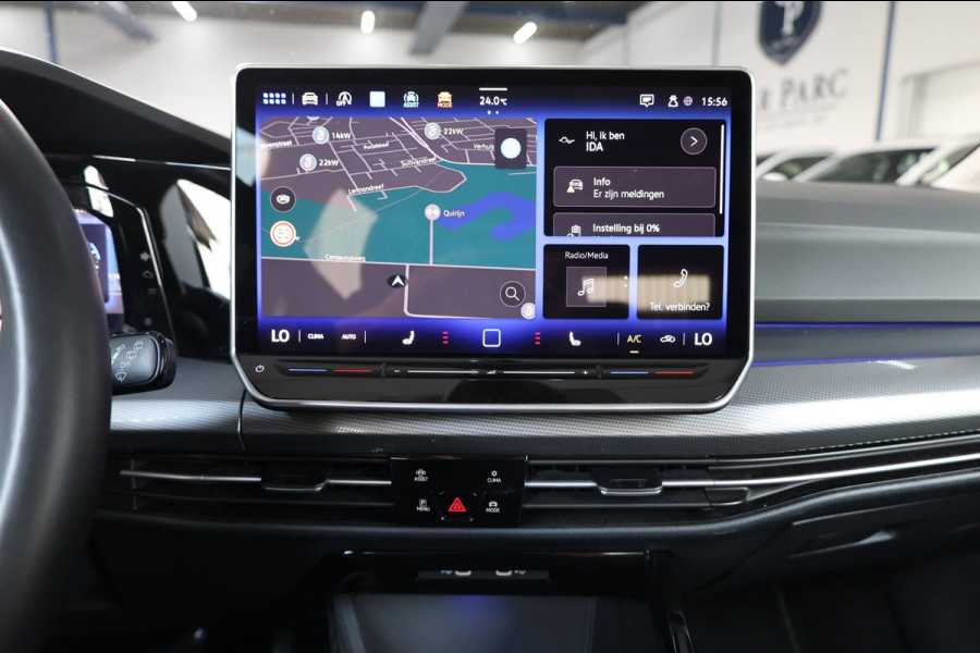 Volkswagen Golf 1.5 eTSI R-Line Edition LED/VIRTUAL/SFEER/PANO/ALCANTARA+S.VERWARMING+MEMORY/19" LMV/ACC/ECC/12 MND GARANTIE!