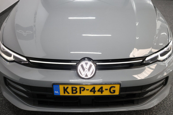 Volkswagen Golf 1.5 eTSI R-Line Edition LED/VIRTUAL/SFEER/PANO/ALCANTARA+S.VERWARMING+MEMORY/19" LMV/ACC/ECC/12 MND GARANTIE!