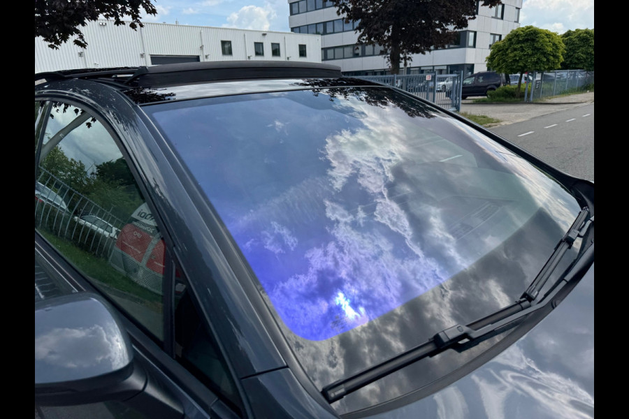 Volkswagen Golf 2.0 TSI GTI 245 PK Panorama IQ Stoelver. Sfeerverlichting