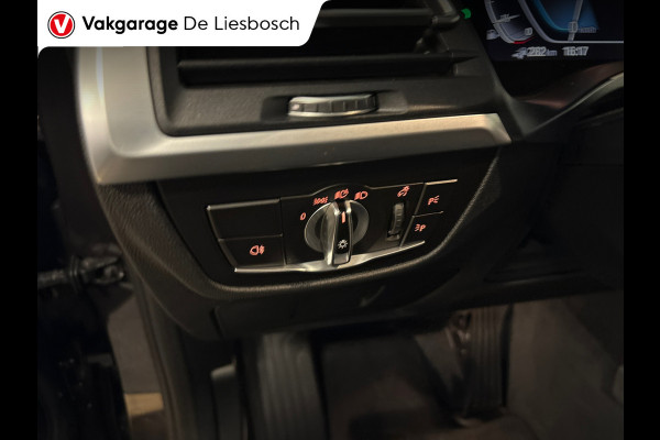 BMW X3 XDrive30e Business Edition Plus / leer / head up / camera / trekhaak / orig ned