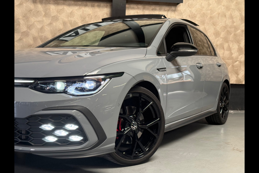 Volkswagen Golf 2.0 TDI GTD |Sfeerverlichting | Stuur/Stoelverwarming | Pano | Camera | Carplay
