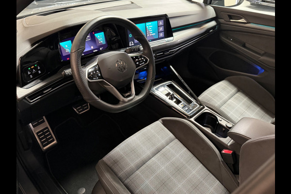 Volkswagen Golf 2.0 TDI GTD |Sfeerverlichting | Stuur/Stoelverwarming | Pano | Camera | Carplay