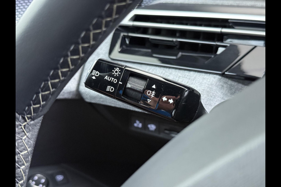 Peugeot E-5008 GT 73 kWh SOH 95%| 7 PERSOONS | COMPLEET UITGEVOERD| STOEL VENTILATIE |WARMTEPOMP| ADAPTIEVE CRUISE CONTROL | 360° CAMERA | ACHTERBANK VERWARMD |STOEL+ STUURVERWARMING| MEMORY STOEL MET MASSAGE| DODE HOEK SENSOR| ELEKTRISCHE ACHTERKLEP
