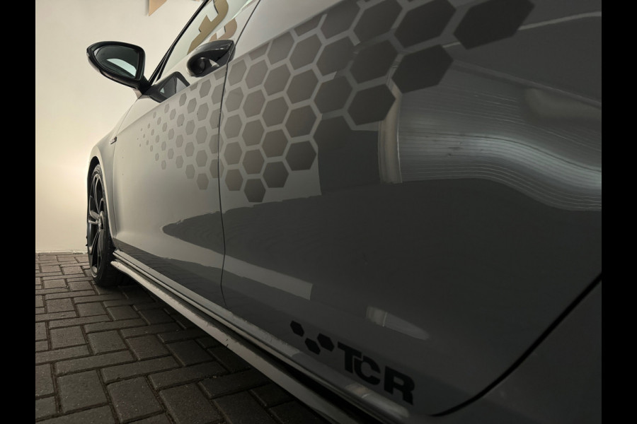 Volkswagen Golf 2.0 TSI GTI TCR Pano|Sterrenhemel|Camera|ACC