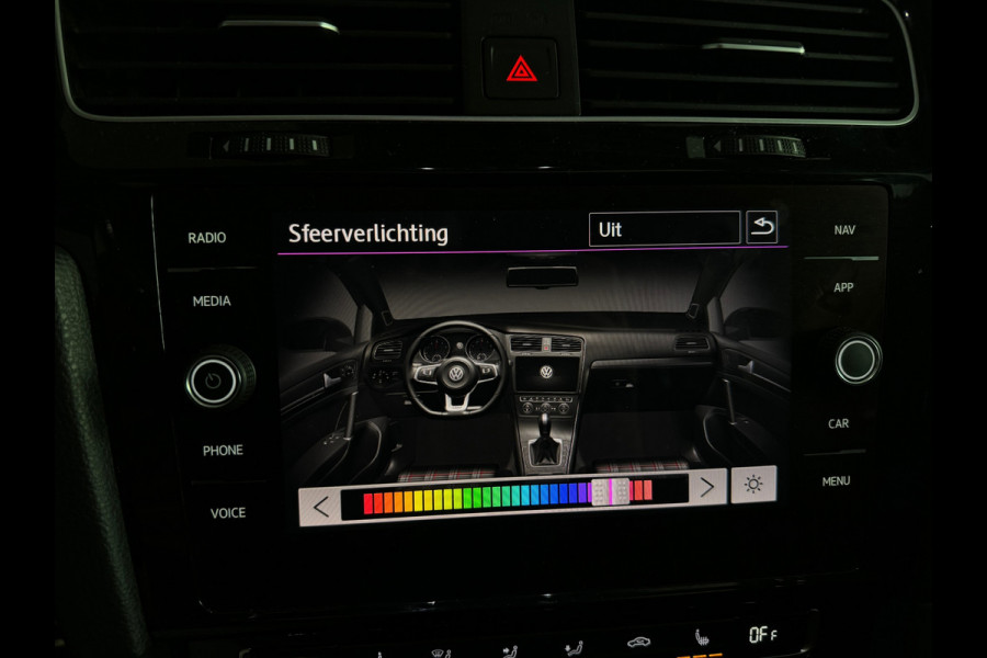 Volkswagen Golf 2.0 TSI GTI TCR Pano|Sterrenhemel|Camera|ACC