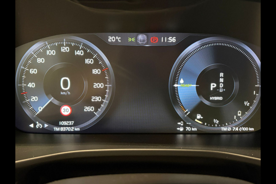 Volvo XC40 T5 Aut. Plug-in Hybrid R-Design Parkeercamera Keyless 262pk