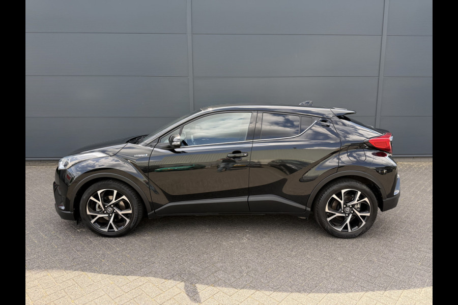 Toyota C-HR 1.8 Hybrid Business Intro (Trekhaak - Camera - Stoelverwarming - Keyless Entry - 18"incl 4S - Adaptieve Cruise Controle - Automa