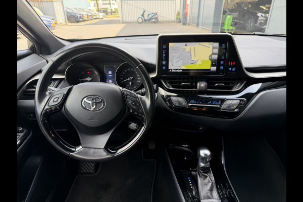 Toyota C-HR 1.8 Hybrid Business Intro (Trekhaak - Camera - Stoelverwarming - Keyless Entry - 18"incl 4S - Adaptieve Cruise Controle - Automa