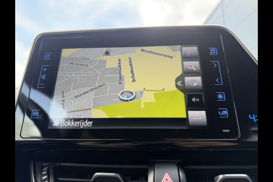 Toyota C-HR 1.8 Hybrid Business Intro (Trekhaak - Camera - Stoelverwarming - Keyless Entry - 18"incl 4S - Adaptieve Cruise Controle - Automa