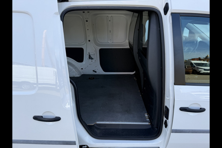 Volkswagen E-Caddy 37kWh 113PK L2H1 Elektrisch Caddy ABT 37,3kWh 159km WLTP Trekhaak Snelladen Airco Stoelverwarming Carplay Parkeersensoren