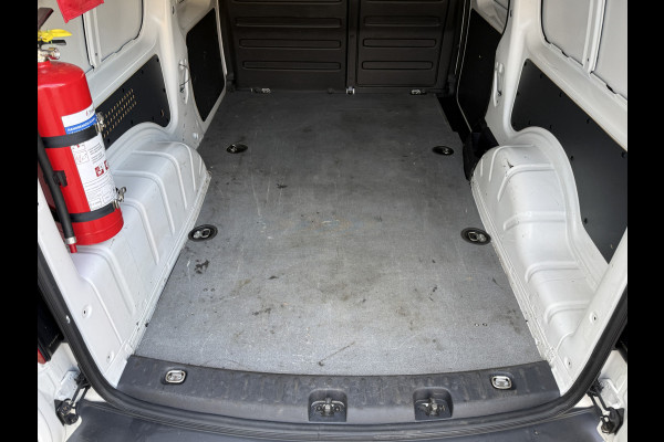 Volkswagen E-Caddy 37kWh 113PK L2H1 Elektrisch Caddy ABT 37,3kWh 159km WLTP Trekhaak Snelladen Airco Stoelverwarming Carplay Parkeersensoren