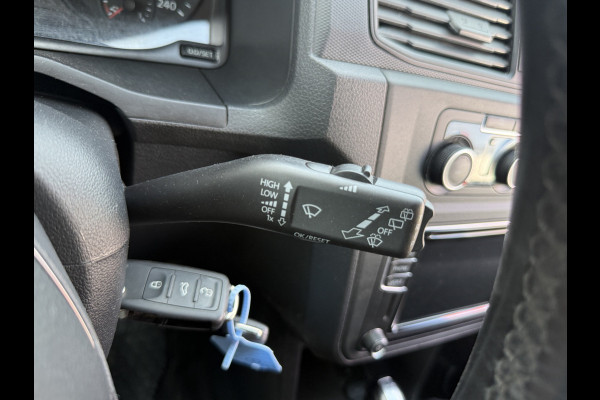 Volkswagen E-Caddy 37kWh 113PK L2H1 Elektrisch Caddy ABT 37,3kWh 159km WLTP Trekhaak Snelladen Airco Stoelverwarming Carplay Parkeersensoren