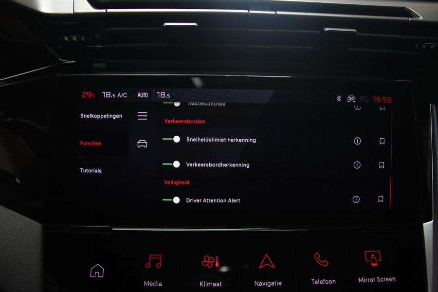 Peugeot 308 SW 1.2 PureTech GT PANO-VIRTUAL 3D-KEYLESS-LED-ACC