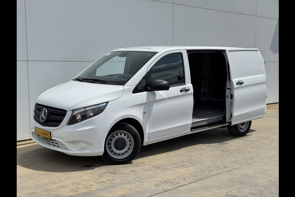 Mercedes-Benz Vito 114 1.9 CDI Automaat L2H1 Climate Control Adaptieve Cruise Control Camera