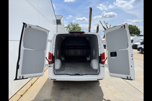 Mercedes-Benz Vito 114 1.9 CDI Automaat L2H1 Climate Control Adaptieve Cruise Control Camera